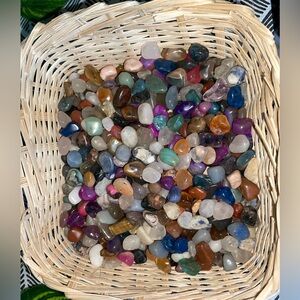 Crystal Chip Stone Confetti